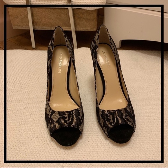 ENZO ANGIOLINI Black Lace Maiven Peep Toe Heels - Picture 4 of 8